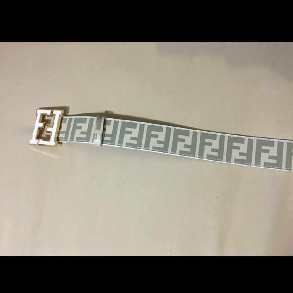 Fendi belt NEED GONE